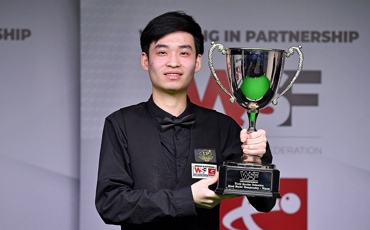 绩足以让排 绩足以让排