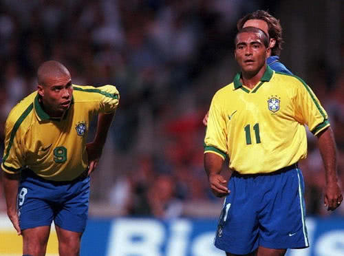 他在近五场 他在近五场