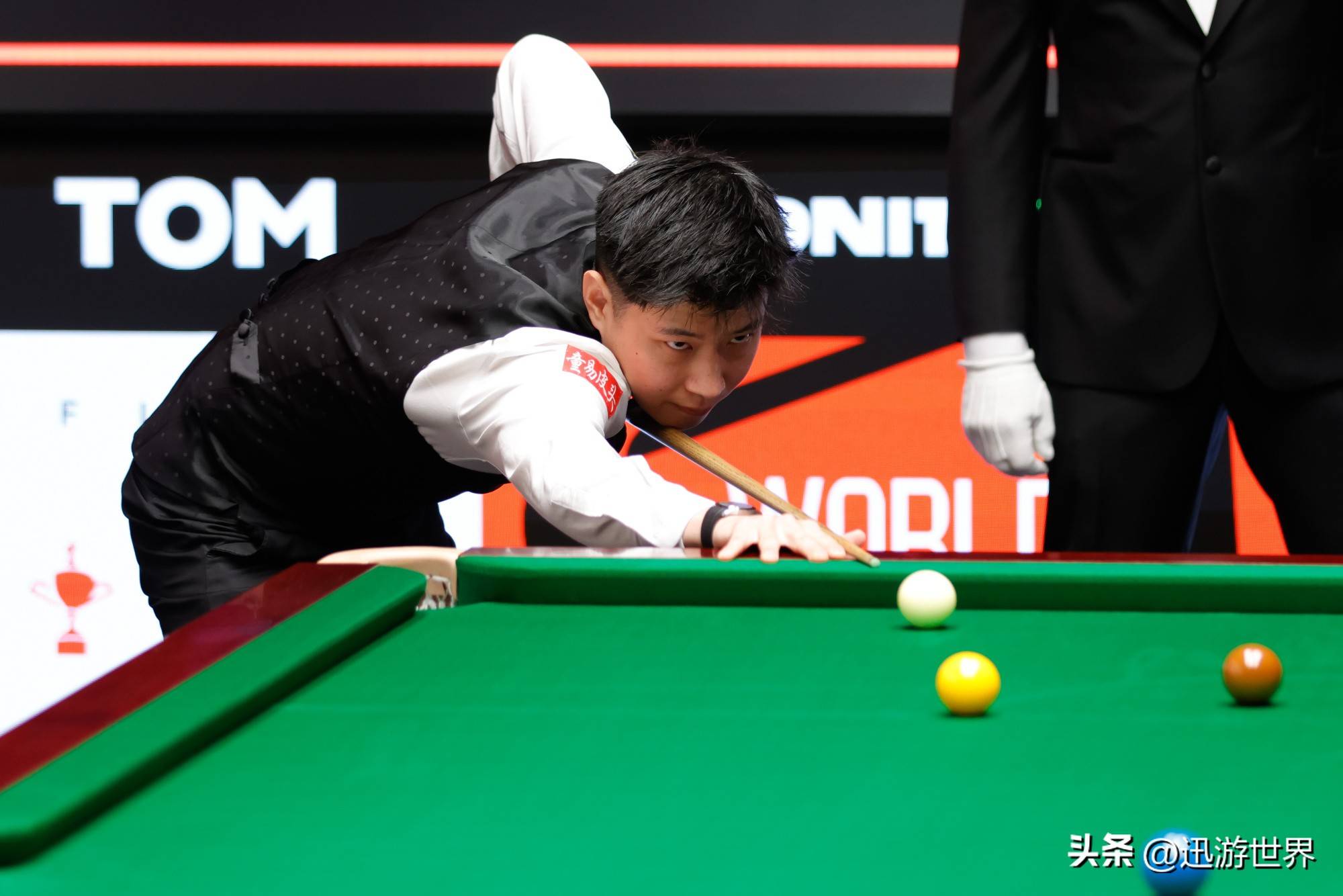 父母之间的 父母之间的