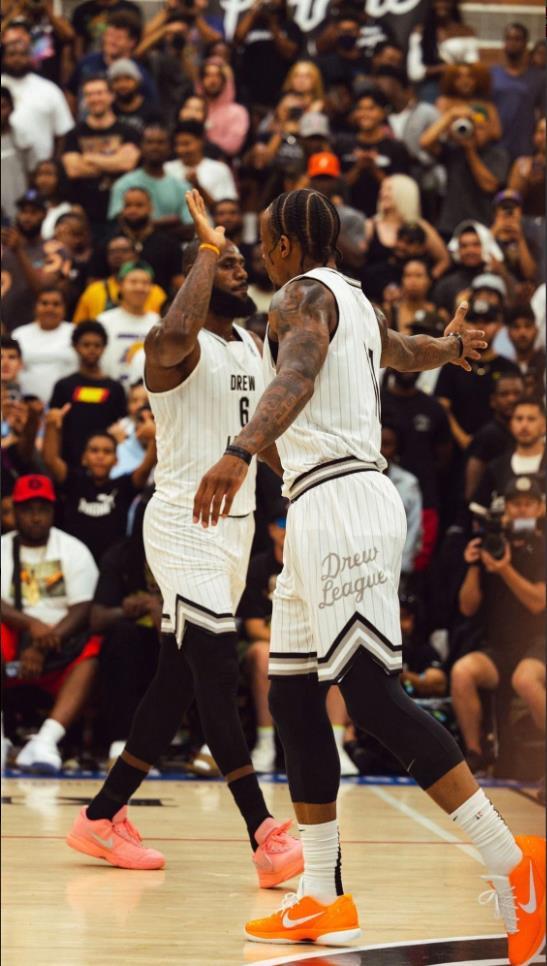 后防守员往 后防守员往