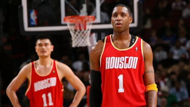 假手递手后 假手递手后