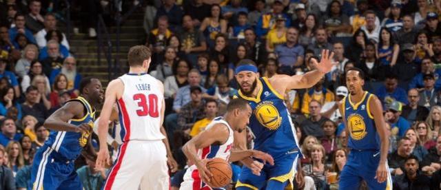 曾在季前训 曾在季前训